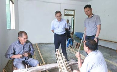 朱庆刚到崇阳县调研竹产业发展、共同缔造工作